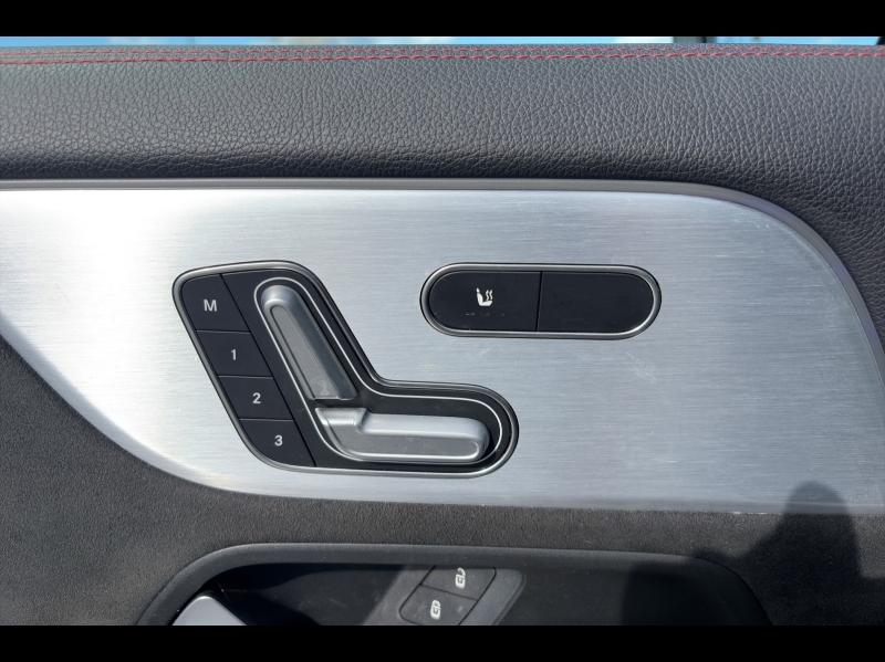 Image MERCEDES-BENZ GLA 220 d 190ch 4Matic AMG Line 8G-DCT