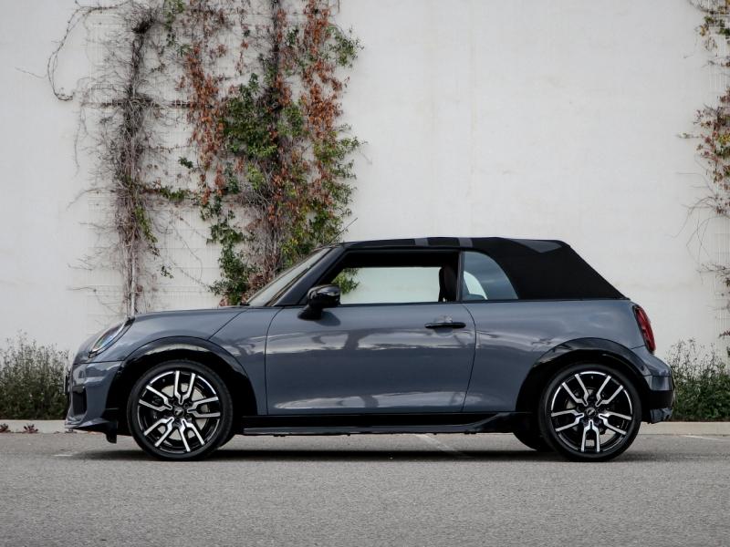 Image MINI Cooper Cabrio C 163ch JCW DKG7
