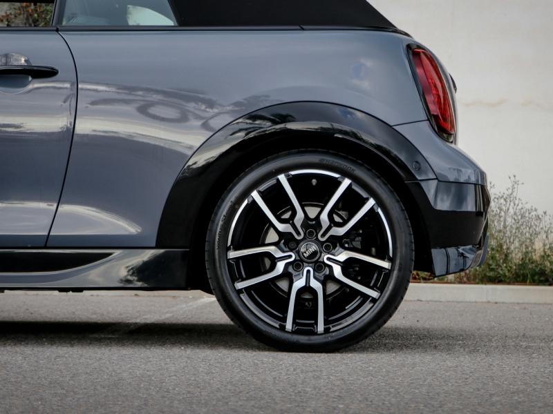 Image MINI Cooper Cabrio C 163ch JCW DKG7