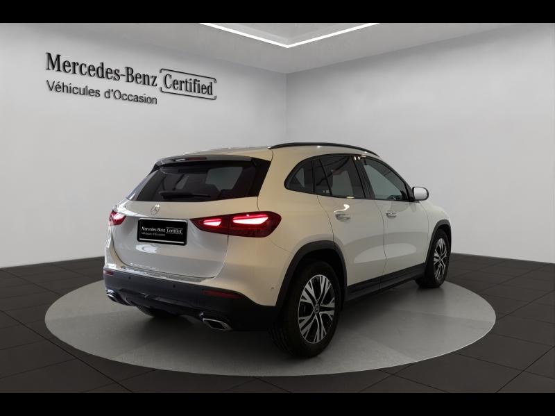 Image MERCEDES-BENZ GLA 180 d 116ch Progressive Line 8G-DCT