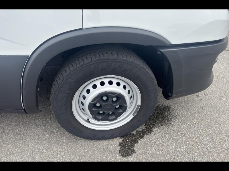 Image IVECO Daily 35S Fg 35S14 V12