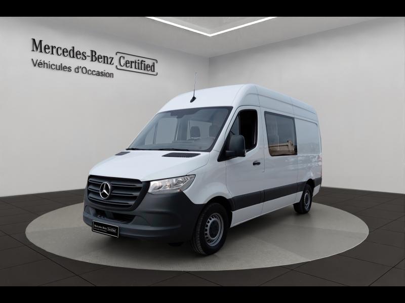 Photo MERCEDES-BENZ Sprinter Fg 314 CDI 37 3T5 First Propulsion Lourd 7G-Tronic Plus cabine approfondie 7 places