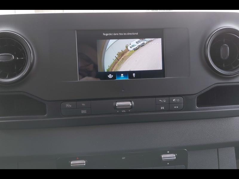 Image MERCEDES-BENZ Sprinter Fg 314 CDI 37 3T5 First Propulsion Lourd 7G-Tronic Plus cabine approfondie 7 places