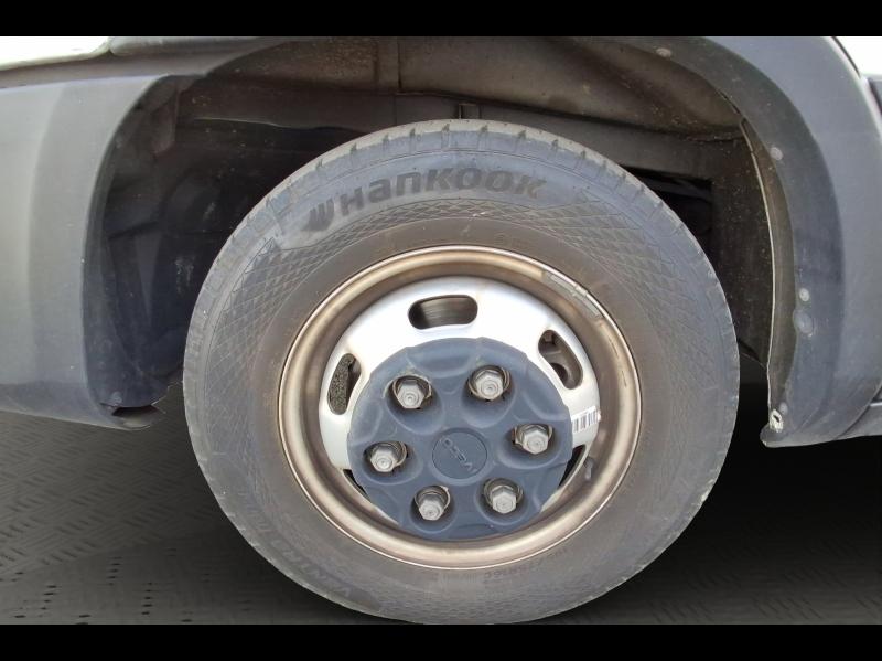 Image IVECO Daily CCb 35C16H empattement 4100 3.0 Caisse et Hayon