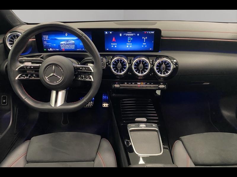 Image MERCEDES-BENZ CLA 200 d 150ch AMG Line 8G-DCT