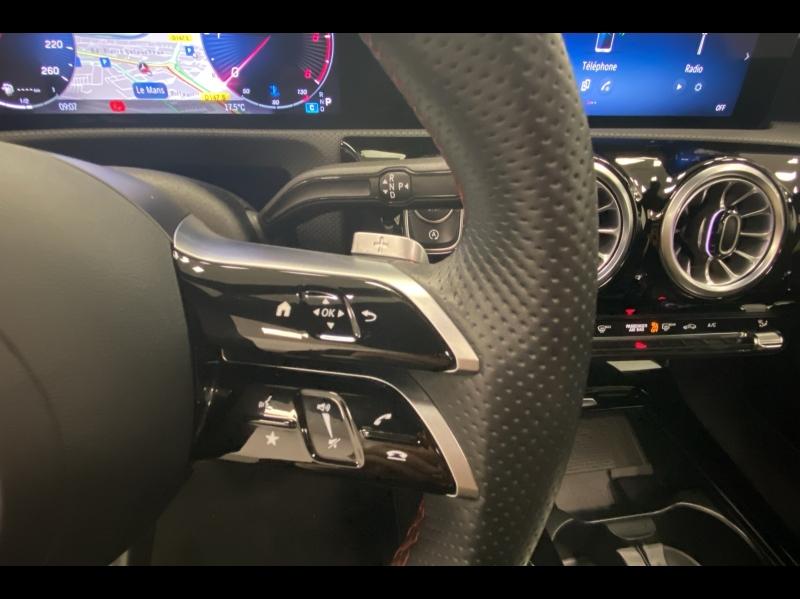 Image MERCEDES-BENZ CLA 200 d 150ch AMG Line 8G-DCT