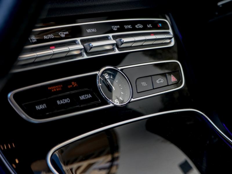 Image MERCEDES-BENZ Classe E 220 d 194ch Sportline 9G-Tronic Euro6d-T