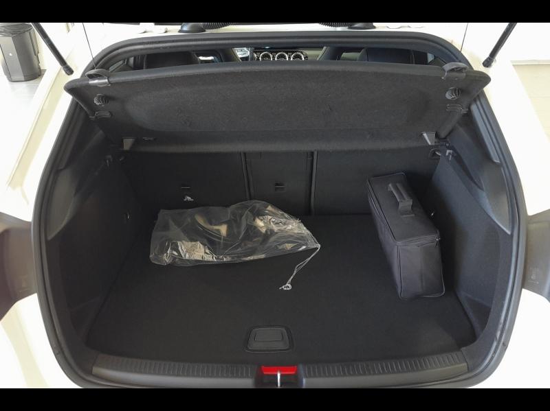 Image MERCEDES-BENZ Classe A 250 e 160+102ch AMG Line 8G-DCT 8cv