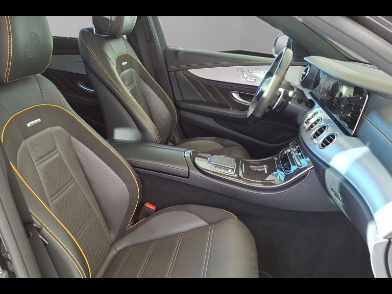Image MERCEDES-BENZ Classe E Break 63 AMG S 612ch 4Matic+ Speedshift MCT AMG