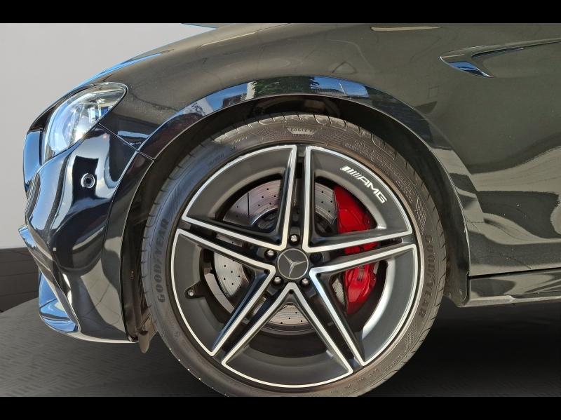 Image MERCEDES-BENZ Classe E Break 63 AMG S 612ch 4Matic+ Speedshift MCT AMG