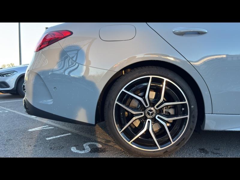 Image MERCEDES-BENZ Classe C 220 d 197ch AMG Line