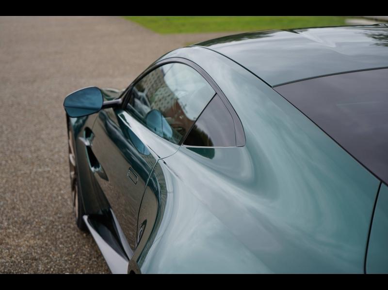 Image ASTON MARTIN V8 VANTAGE BVA