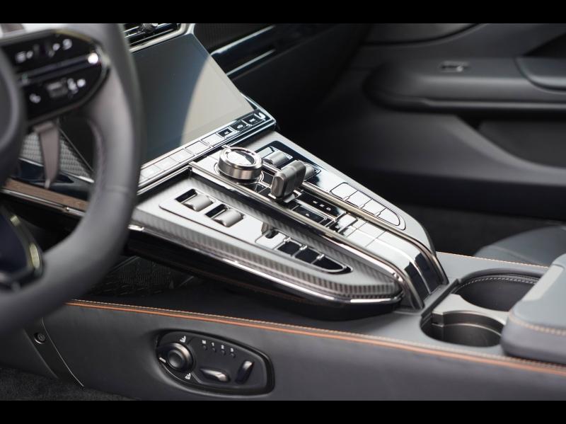 Image ASTON MARTIN V8 VANTAGE BVA