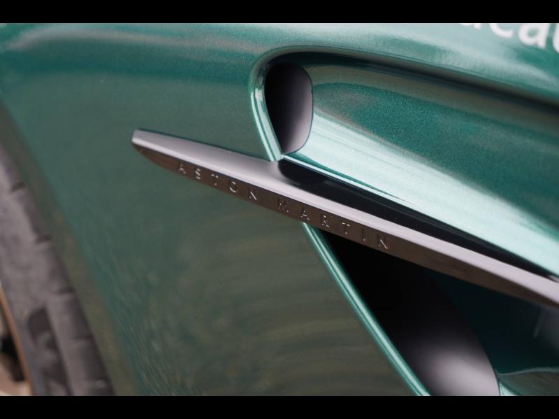 Image ASTON MARTIN V8 VANTAGE BVA