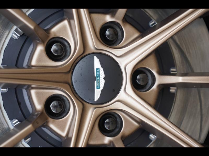 Image ASTON MARTIN V8 VANTAGE BVA