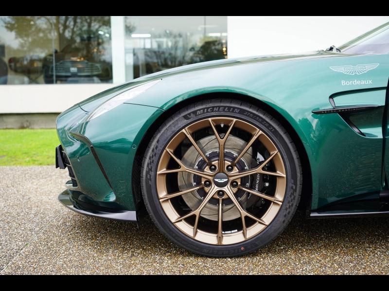 Image ASTON MARTIN V8 VANTAGE BVA