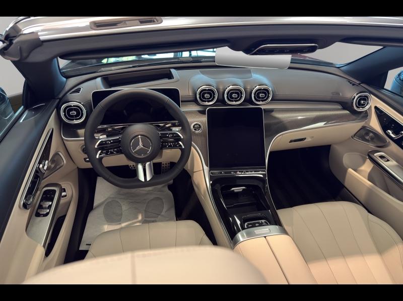 Image MERCEDES-BENZ CLE Cabriolet 220 d 197ch AMG Line 9G-Tronic