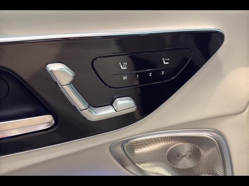 Image MERCEDES-BENZ CLE Cabriolet 220 d 197ch AMG Line 9G-Tronic