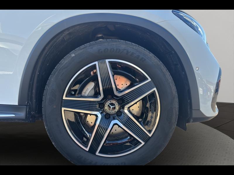 Image MERCEDES-BENZ GLC 220 d 197ch AMG Line 4Matic 9G-Tronic