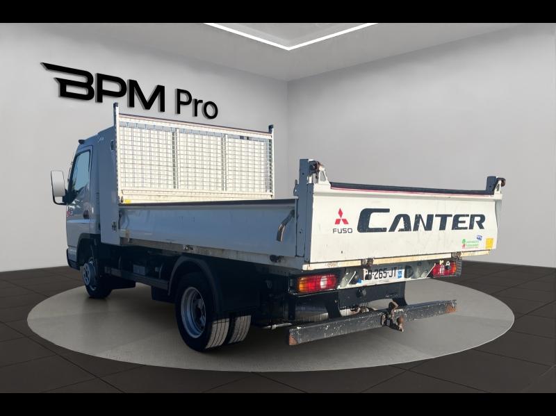 Image FUSO Canter Benne 3C15 Empattement 28 Coffre