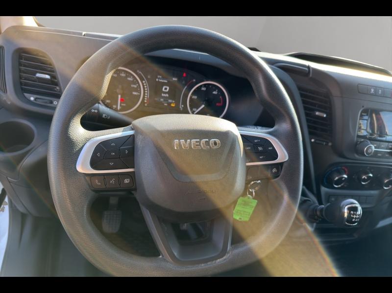 Image IVECO Daily CCb 35C14 D Empattement 3750 benne & coffre