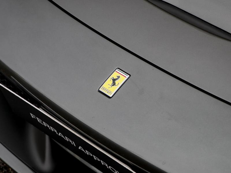 Image FERRARI F8 TRIBUTO Coupé