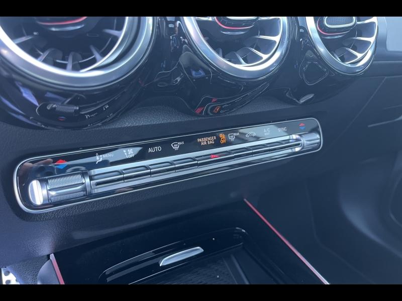 Image MERCEDES-BENZ GLB 200 d 150ch AMG Line 8G-DCT