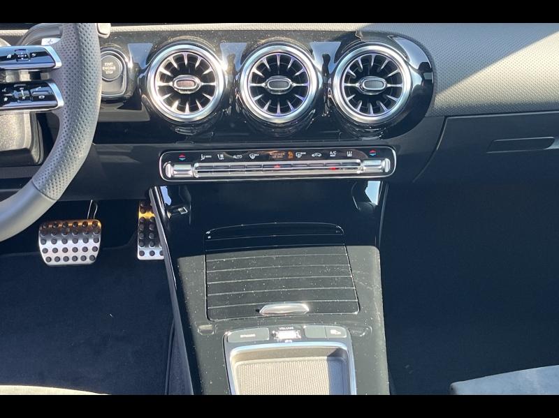 Image MERCEDES-BENZ Classe A 250 e Hybrid EQ 163+109ch AMG Exclusive Design 8G-DCT