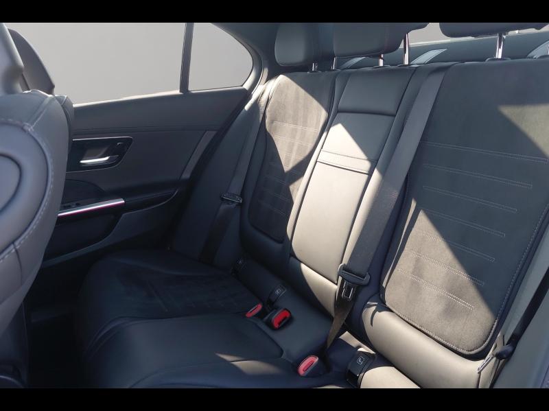 Image MERCEDES-BENZ Classe C 220 d 197ch AMG Line