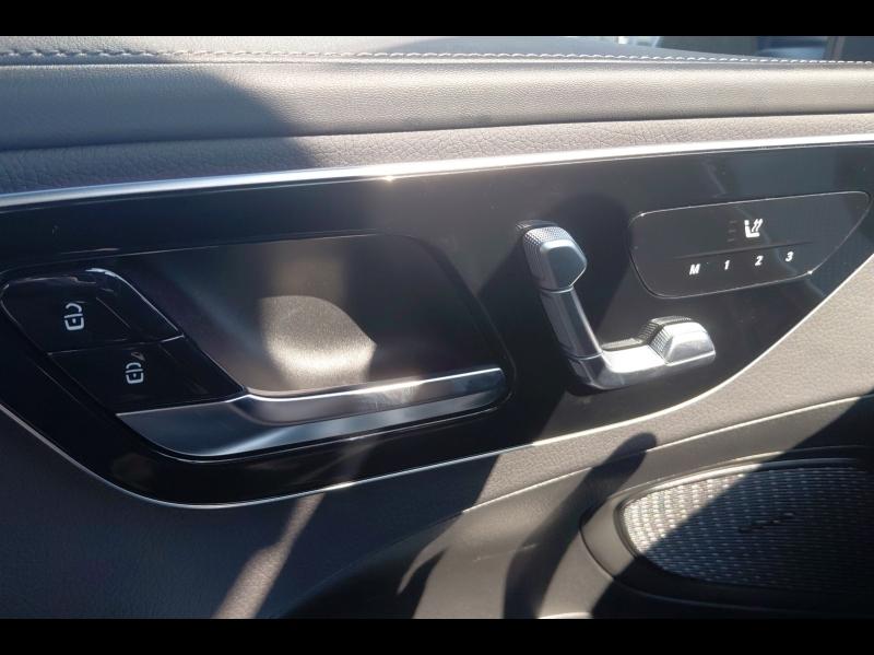 Image MERCEDES-BENZ Classe C 220 d 197ch AMG Line