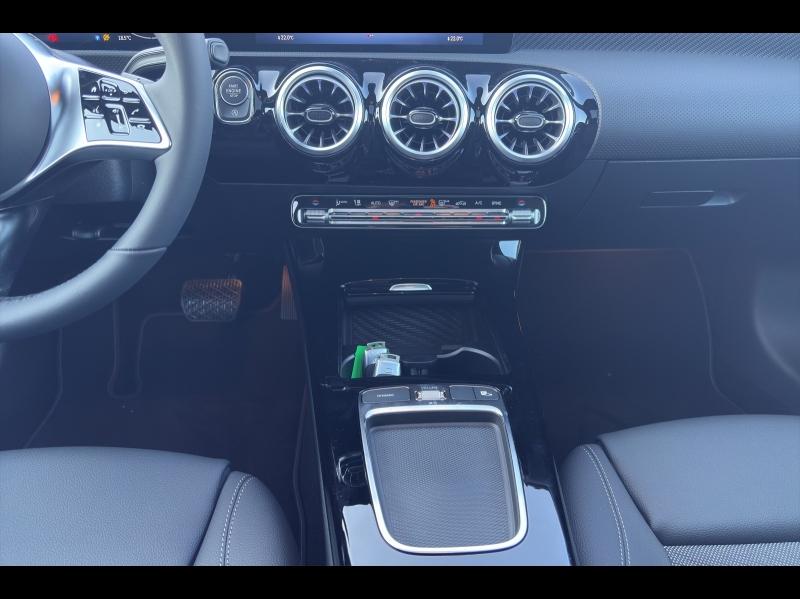 Image MERCEDES-BENZ Classe A 180 136ch Progressive Line 7G-DCT