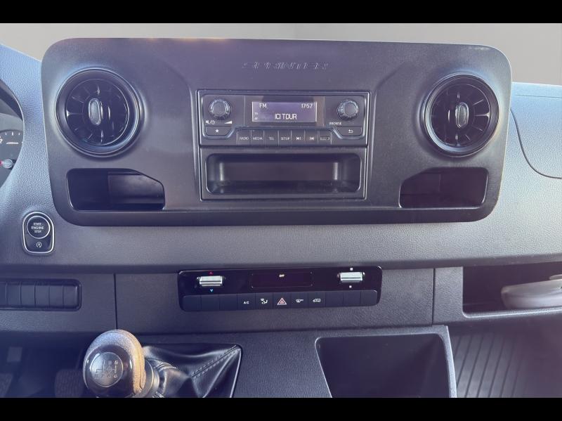 Image MERCEDES-BENZ Sprinter CCb 514 CDI 43 3T5 Propulsion Caisse + Hayon