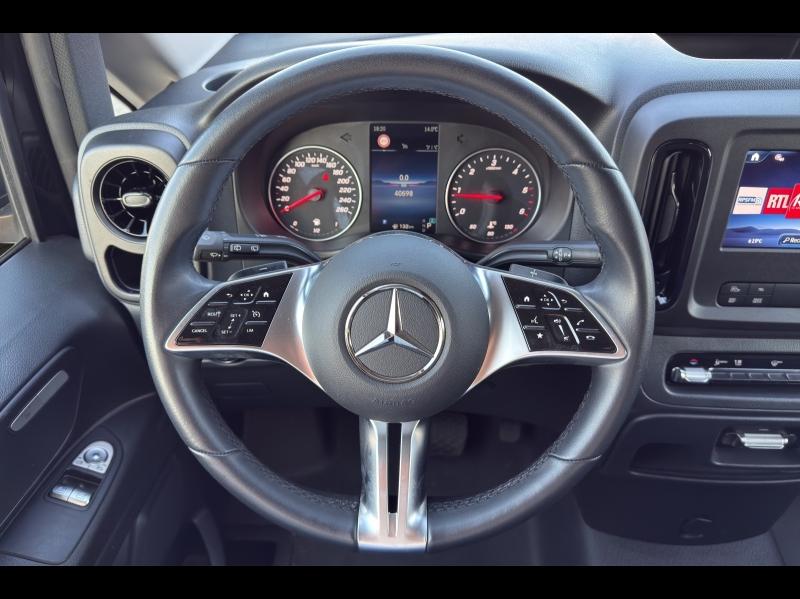 Image MERCEDES-BENZ Vito Tourer 119 CDI Long Pro 9G-Tronic