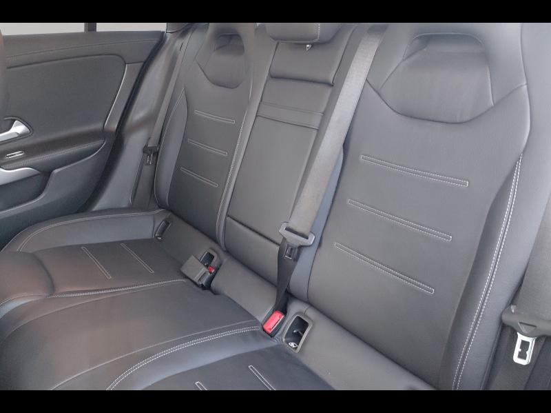 Image MERCEDES-BENZ CLA 220 d 190ch AMG Line 8G-DCT