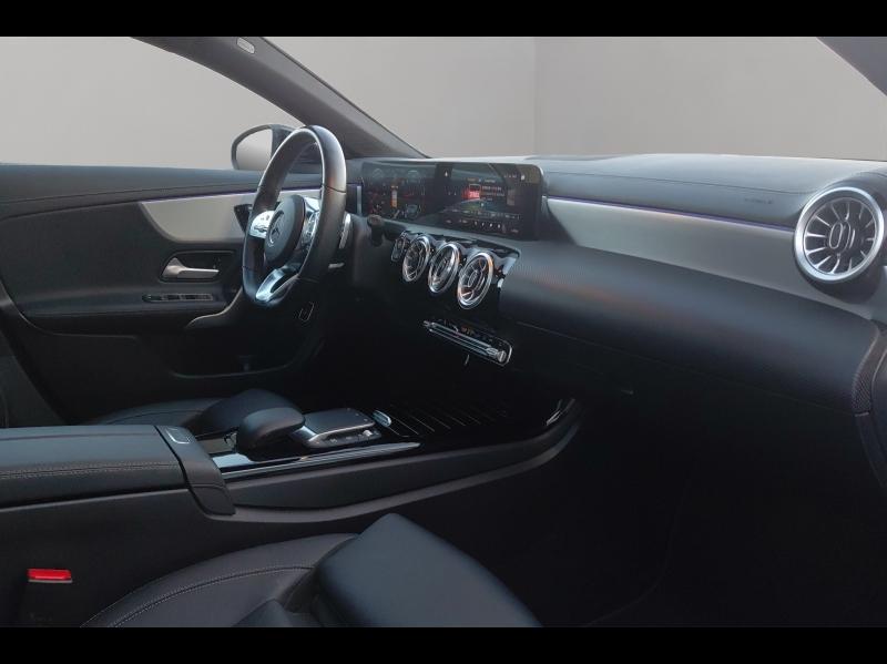 Image MERCEDES-BENZ CLA 220 d 190ch AMG Line 8G-DCT