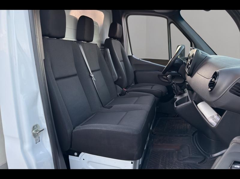 Image MERCEDES-BENZ Sprinter CCb 514 CDI 43 3T5 Propulsion Caisse + Hayon