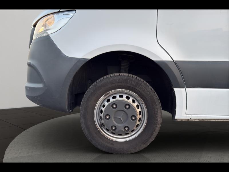 Image MERCEDES-BENZ Sprinter CCb 514 CDI 43 3T5 Propulsion Caisse + Hayon