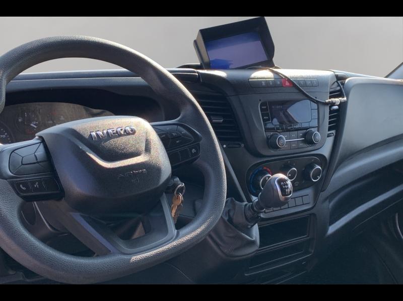 Image IVECO Daily CCb 35C16H3.0 D empattement 4100
