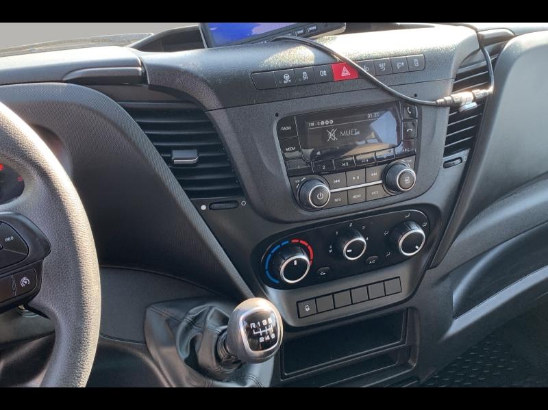 Image IVECO Daily CCb 35C16H3.0 D empattement 4100