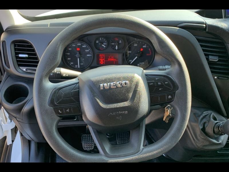 Image IVECO Daily CCb 35C16H3.0 D empattement 4100