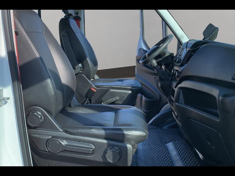 Image IVECO Daily CCb 35C16H3.0 D empattement 4100