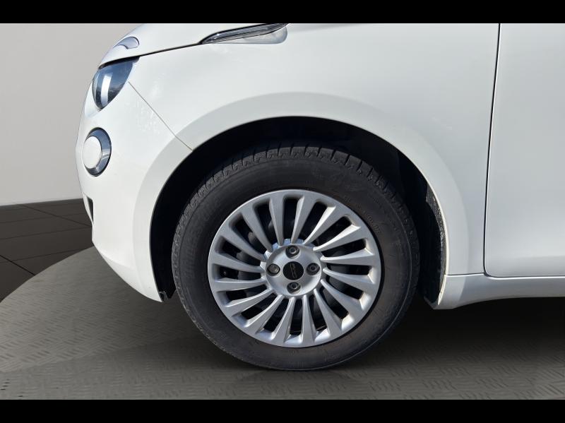 Image FIAT 500 e 95ch Action