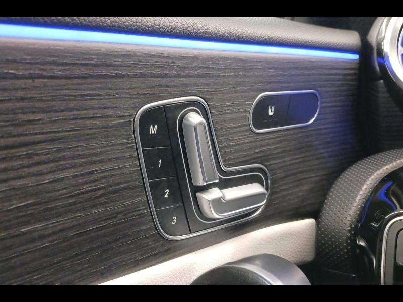 Image MERCEDES-BENZ Classe A 200 163ch AMG Line 7G-DCT