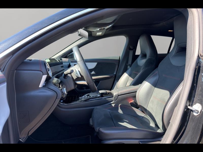 Image MERCEDES-BENZ CLA Shooting Brake 200 d 150ch AMG Line 8G-DCT 8cv