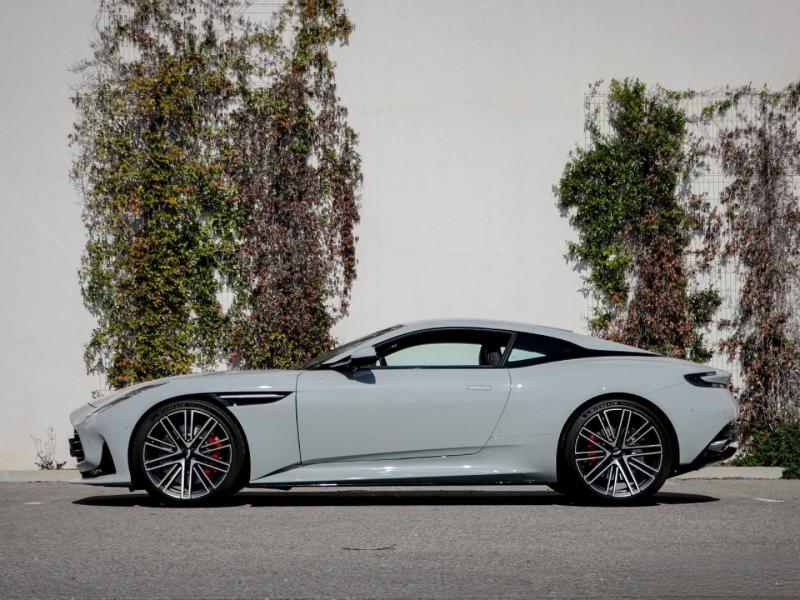 Image ASTON MARTIN DB12 V8 4.0 680ch BVA8