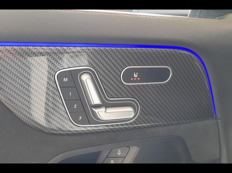 Image MERCEDES-BENZ GLA 200 163ch AMG Line 7G-DCT