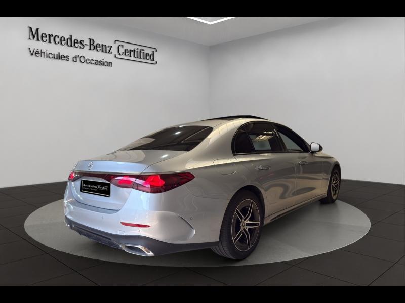 Image MERCEDES-BENZ Classe E 220 d 197+23ch AMG Line 9G-Tronic