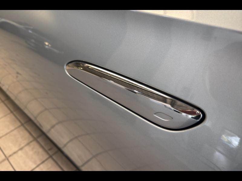 Image MERCEDES-BENZ Classe E 220 d 197+23ch AMG Line 9G-Tronic