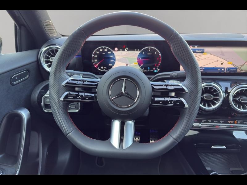 Image MERCEDES-BENZ Classe A 200 d 150ch AMG Line 8G-DCT