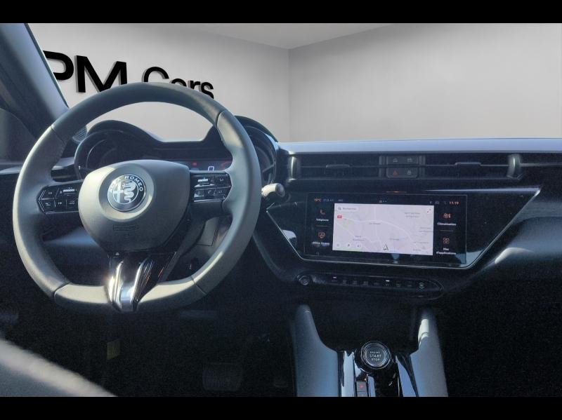 Image ALFA ROMEO Junior 1.2 Ibrida 136ch Techno DCT6